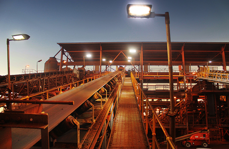 Designing a Conveyor Lighting System Coolon LED Lighting